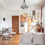 Horla Furnished Flat Apartman Nizza