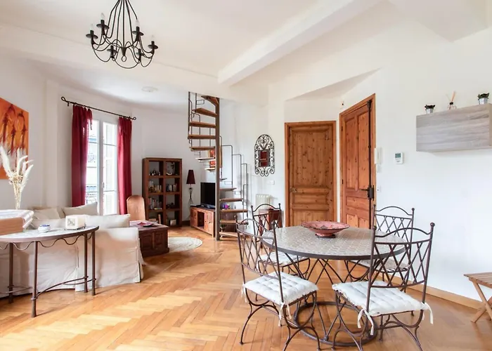 Апартаменты Horla Furnished Flat *