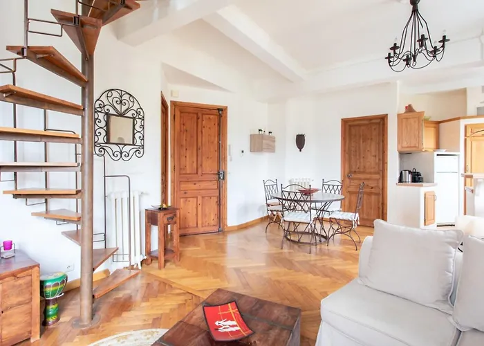 Horla Furnished Flat *